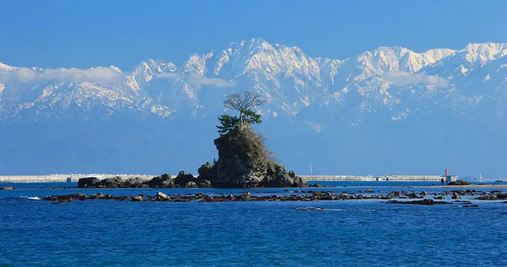 雨晴海岸